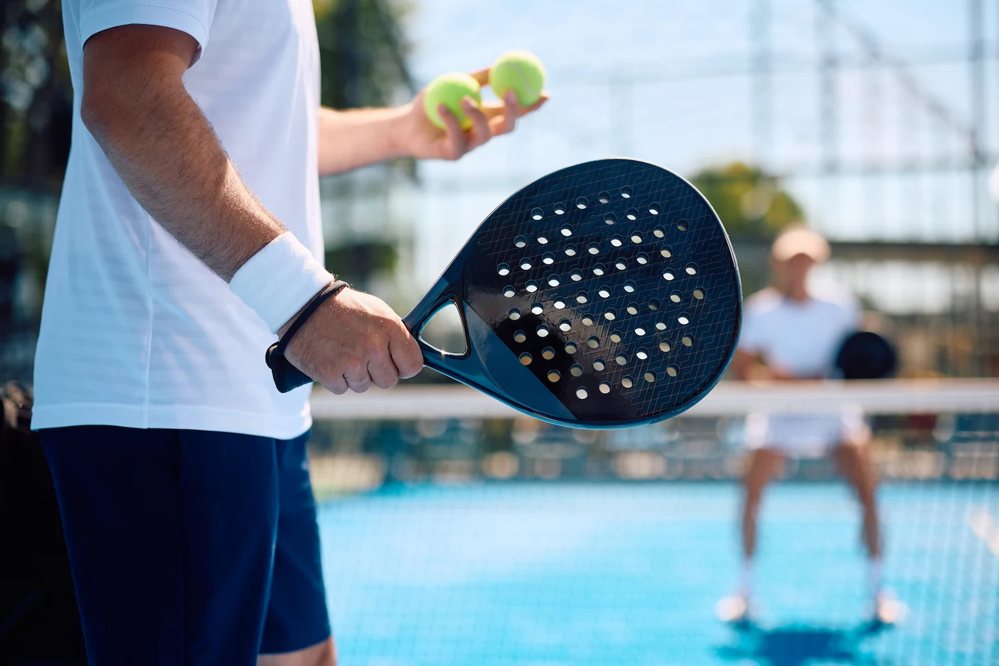 Intip Tren Olahraga Padel sebagai Networking Hub di Indonesia