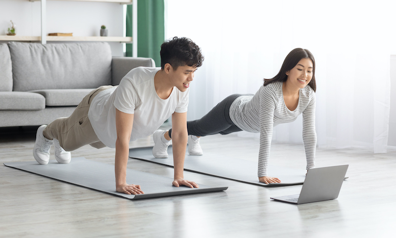 11 Olahraga di Rumah, Bugar Tanpa Keluar Rumah!