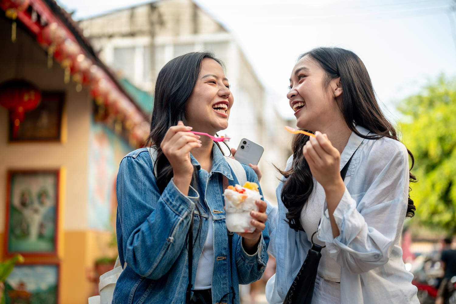 Liburan Akhir Tahun dengan QRIS Cross Border - DOKU.Promo