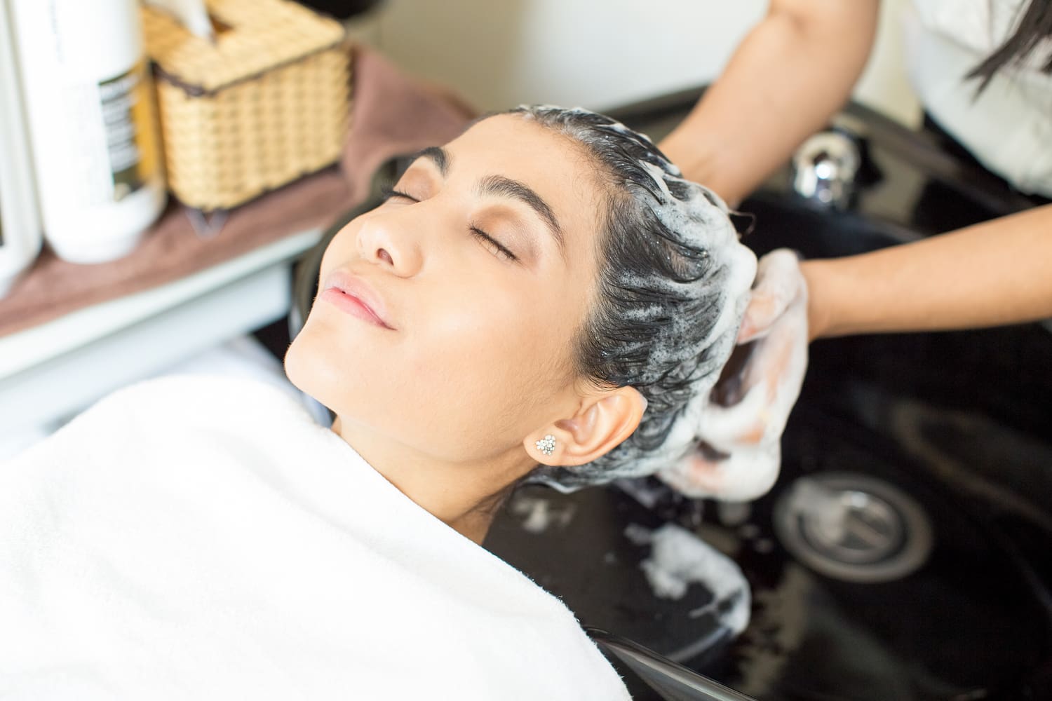 Salon Khusus Creambath - DOKU.Promo